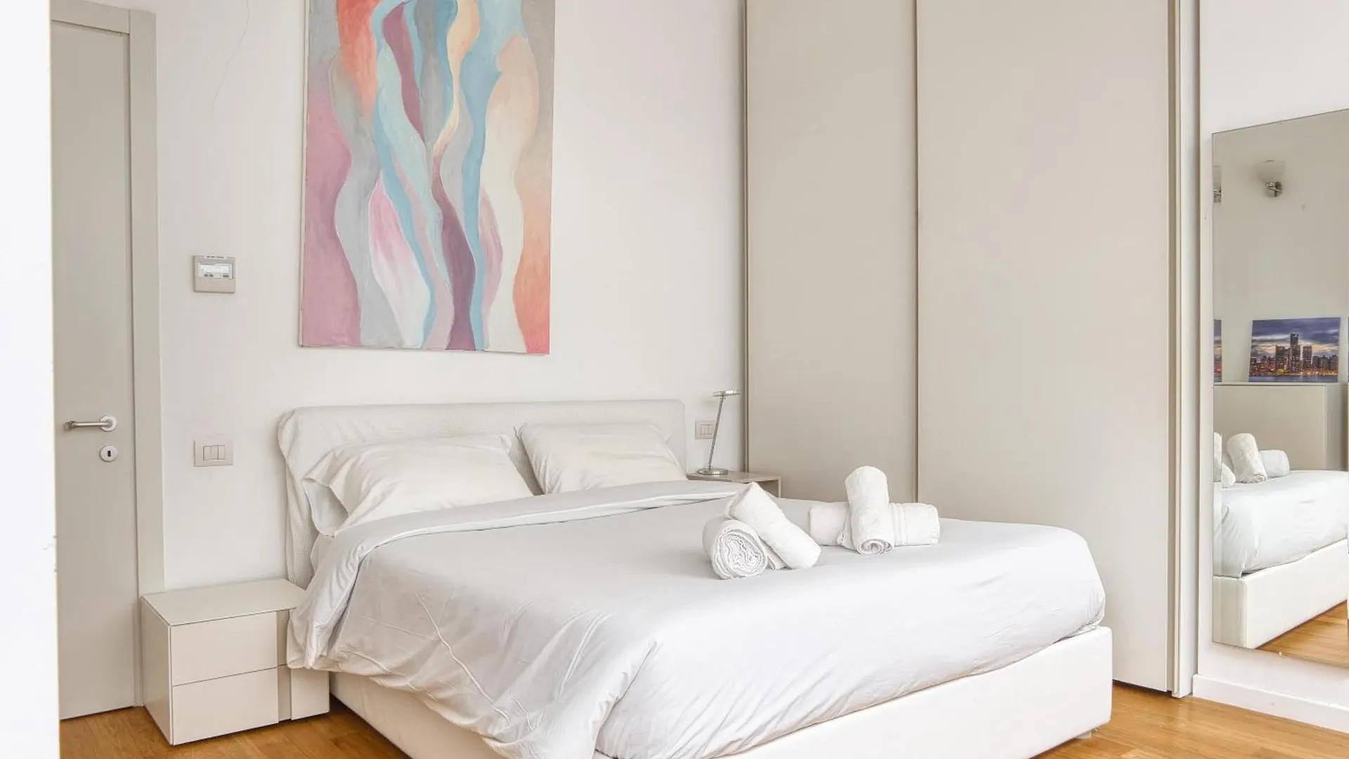 Modern Retreat In The Heart Of Milan Apartment